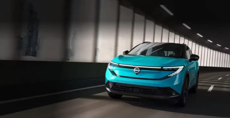 Nissan uchinchi avlod Leaf’ning asosiy modelini chiqarishni kechiktirdi