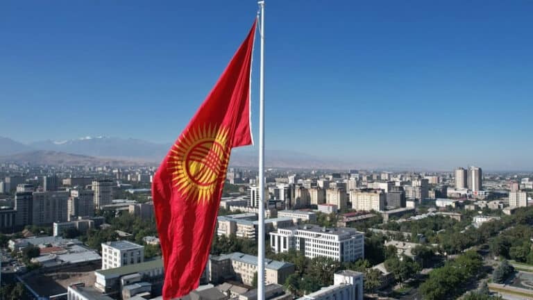 Qirg‘izistonda yana qator amaldorlar lavozimidan ozod etildi