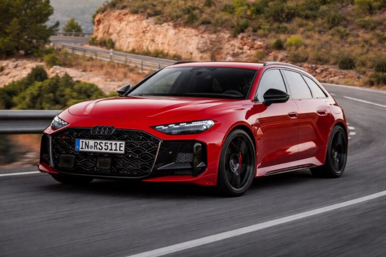 Audi RS5 avtomobilining vazni 2,3 tonnaga yetdi