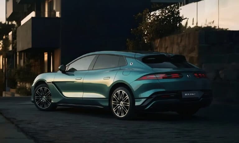 BYD Denza Z9 GT modeli dunyodagi eng uzoq masofali elektromobil bo‘ldi