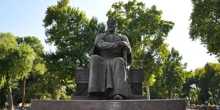 Endi O‘zbekistonda har aprel oyi “Amir Temur oyligi” bo‘ladi