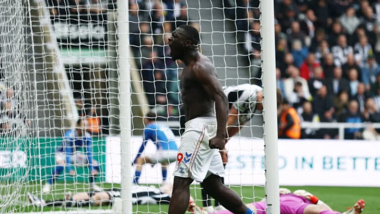 Драма дерби: Сандерленд перевернул матч с Ньюкаслом на последних минутах