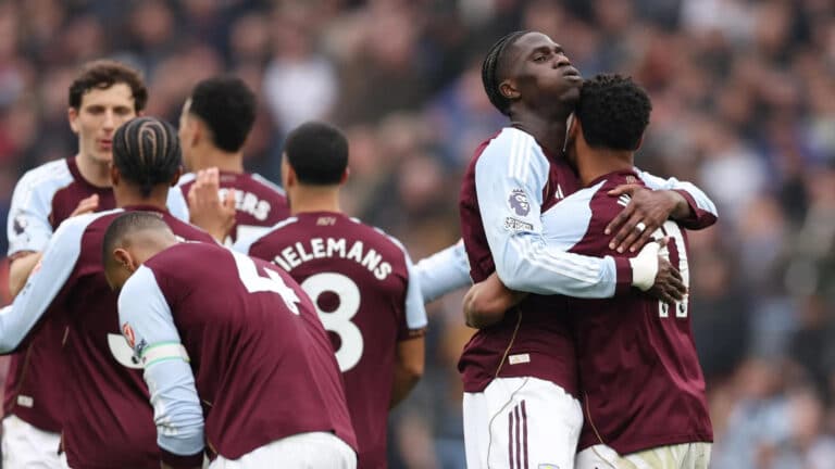 Астон Вилла уверенно обыграла Вест Хэм: гол и дубль Уоткинса