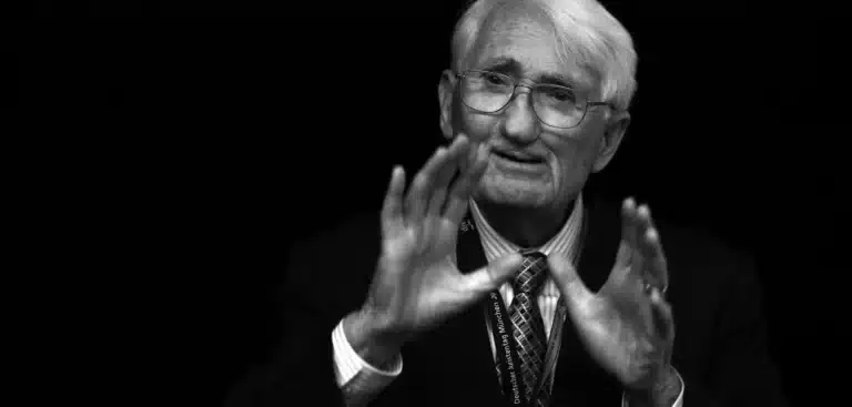 Умер немецкий философ Юрген Хабермас. Ему было 96 лет