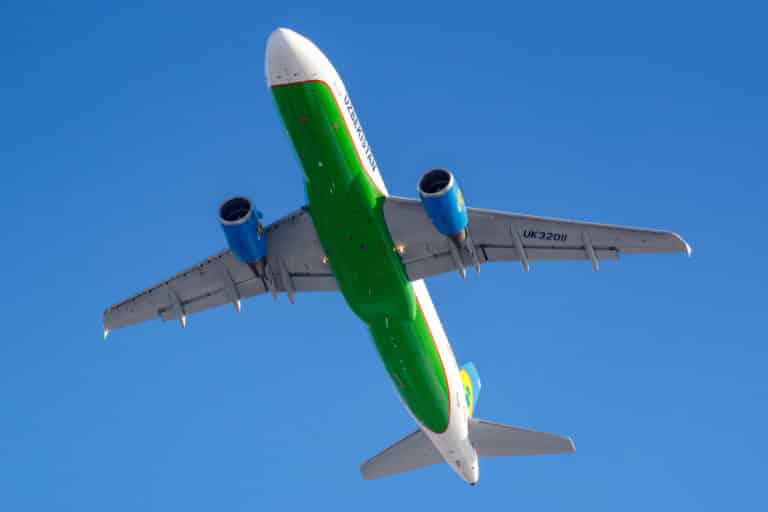 МИД Узбекистана: из стран Ближнего Востока эвакуировали более 9,3 тыс. сограждан