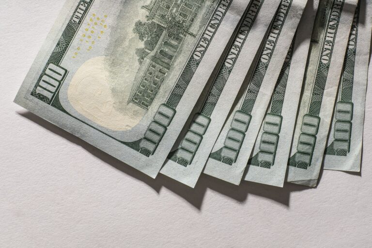 Курс доллара в Узбекистане сегодня, 25 марта