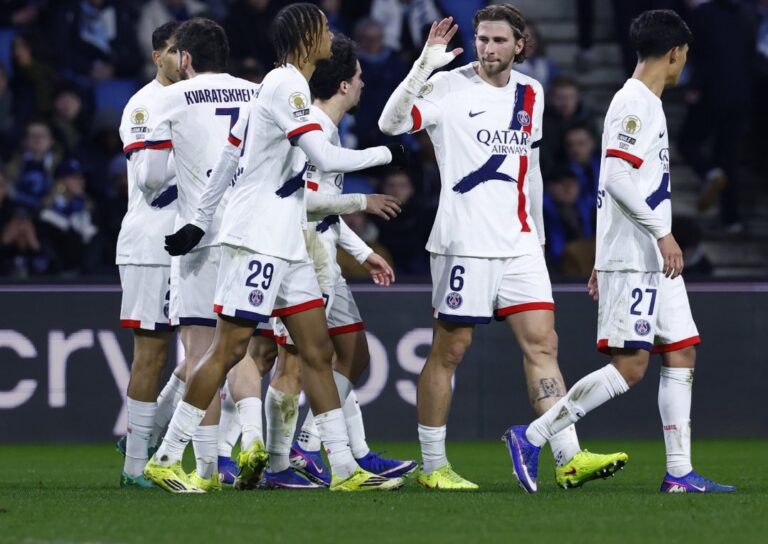 Сафонов и Баркола принесли ПСЖ победу над Гавром