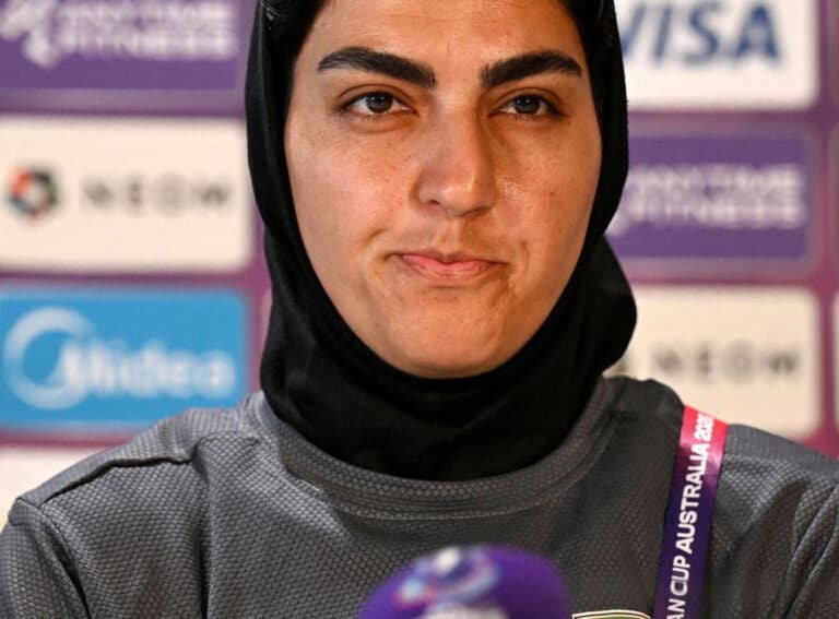 Seven Iranian Women’s Football Delegation Members Seek Asylum in Australia after Anthem Protest