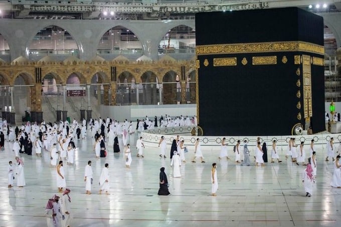 Yaqin Sharqdagi keskin vaziyat ortidan Umra safarlari vaqtincha kechiktiriladi