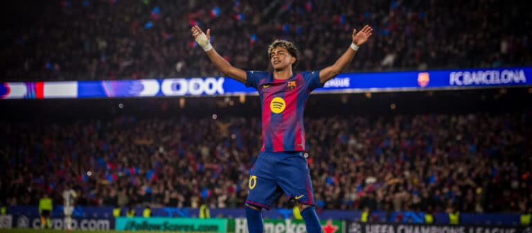 Разгром на «Камп Ноу»: Ямаль разрывает, Левандовски оформляет дубль