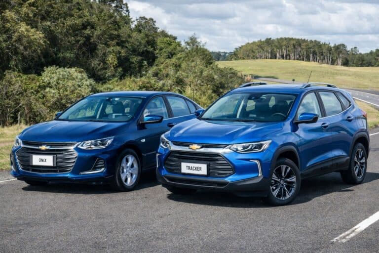 Onix или Tracker 2: какой Chevrolet лучше для дорог Узбекистана