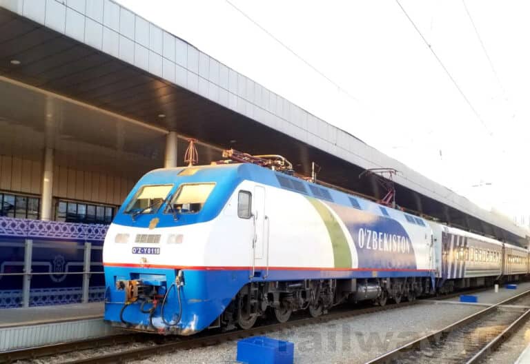 Поезда на Навруз и Рамазан хайит будут ходить чаще