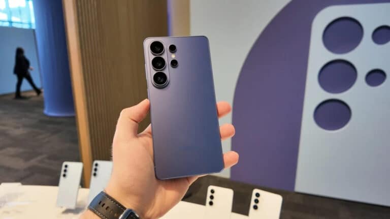 Samsung Galaxy S26 Ultra smartfonida simsiz zaryad qanday ishlaydi