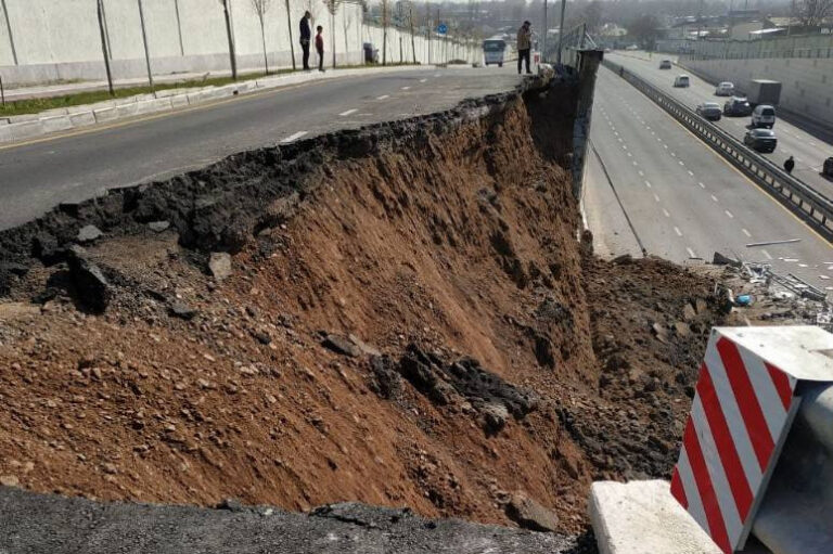 Temur Malik va Buyuk Ipak yo‘li chorrahasida yo‘l o‘pirildi — foto