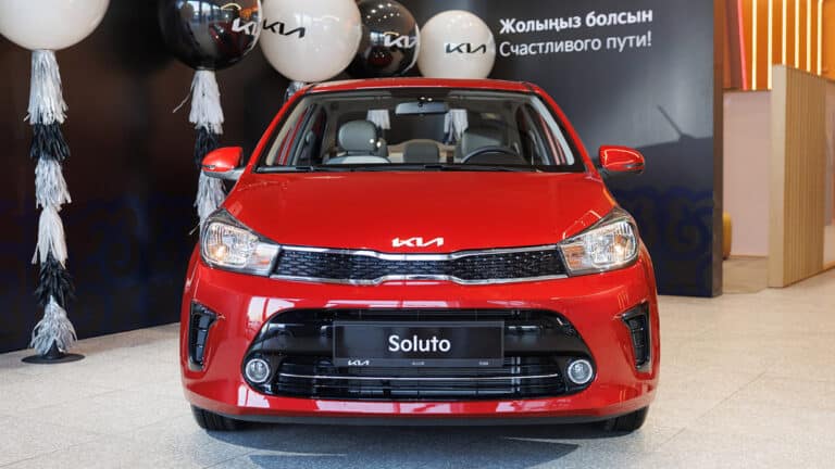 Kia Soluto fevralda eng ko‘p sotilgan modellar qatoriga kirdi. Birinchi o‘rinda Cobalt