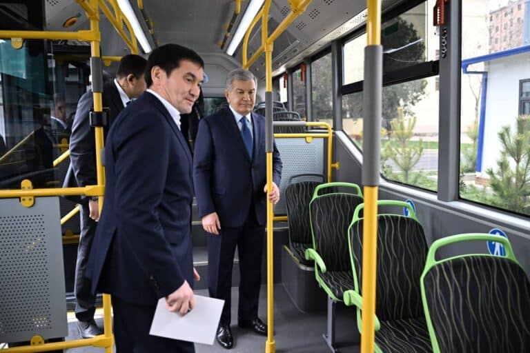 Samarqandda 100 ta zamonaviy elektrobus foydalanishga topshirildi