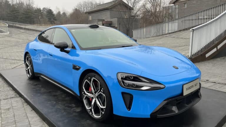 Test-drayv: yangi Xiaomi SU7’da qanday muammolar bor