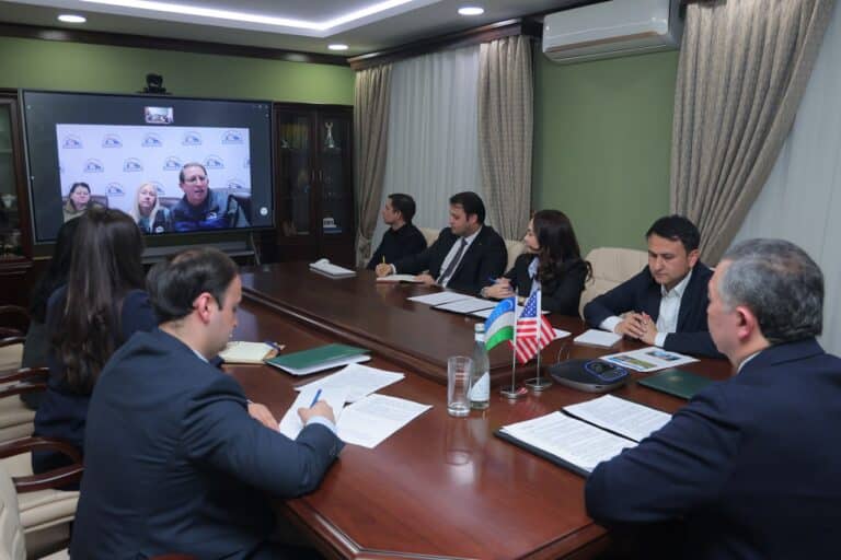 Узбекистанцы смогут работать в США на сезонных работах