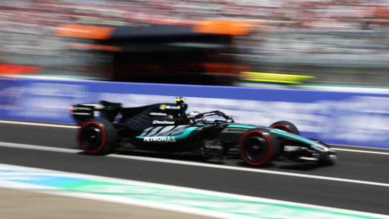 Antonelli Sets Pace in Final Practice Ahead of Japanese Grand Prix