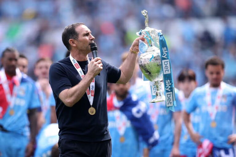 Frenk Lempard «Koventri» bilan Chempionship g‘olibiga aylandi