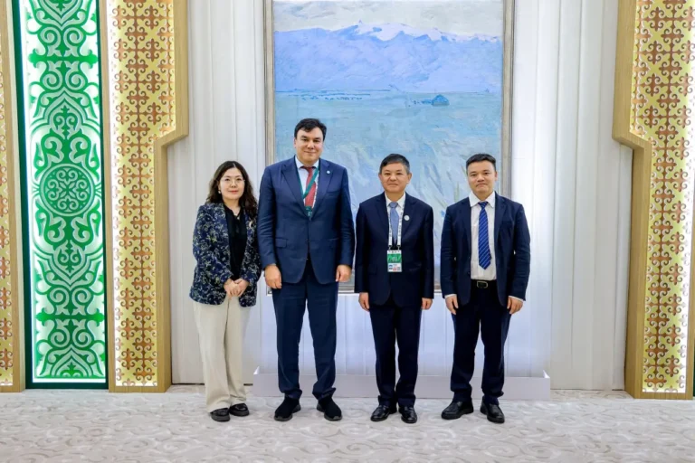 Китай поможет Узбекистану развивать системы предупреждения о пыльных бурях