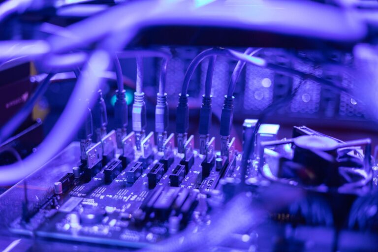 Uzbekistan Launches Tax-Free Crypto Mining Hub in Karakalpakstan