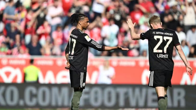 Безумный камбек: Бавария перевернула матч с Майнцем