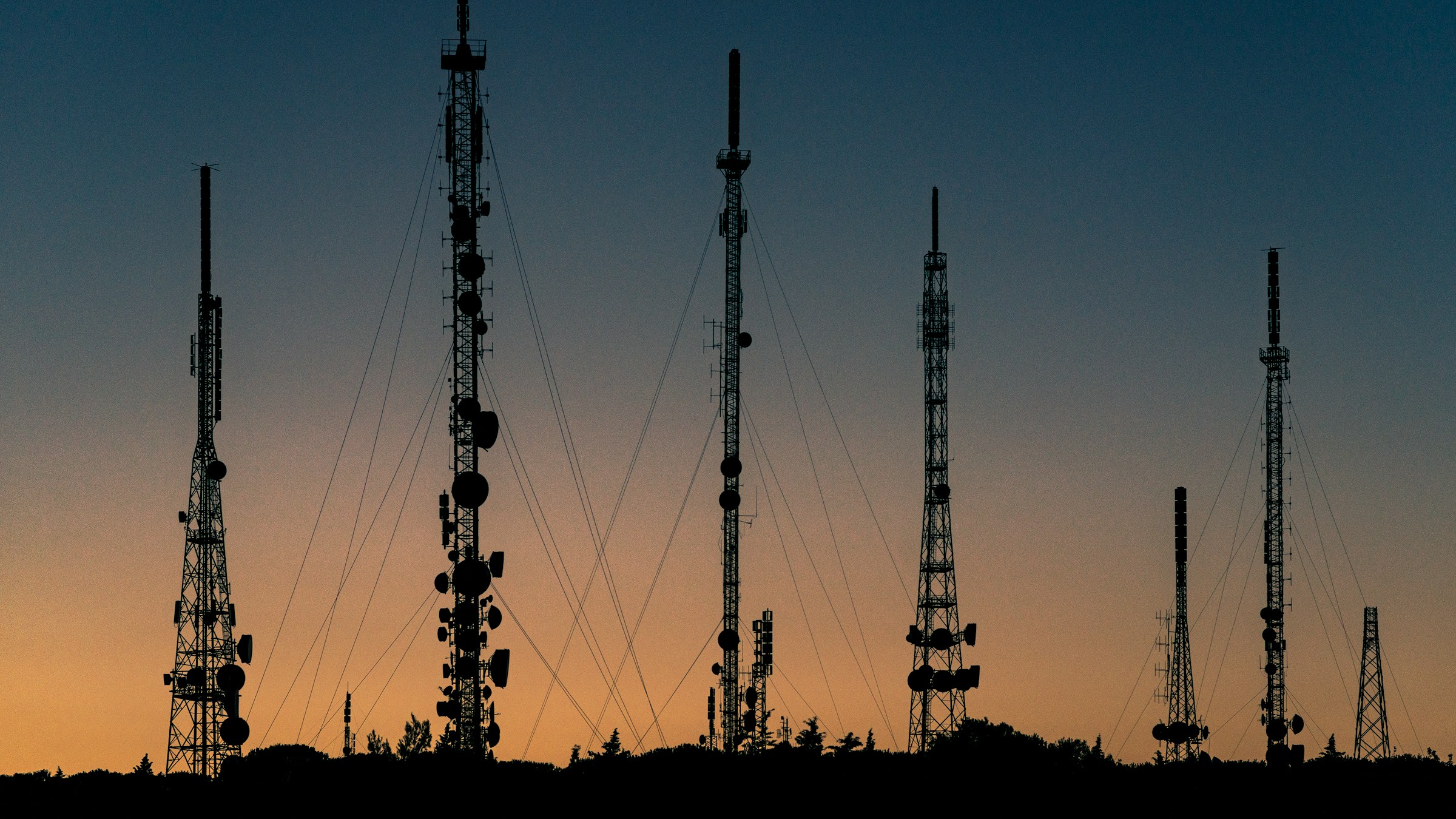 Uzbekistan’s Telecom Market Surges by 18% to Outpace CA States