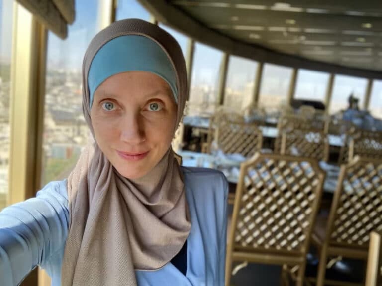 Iroqda amerikalik jurnalist Shelli Kittleson o‘g‘irlandi — video