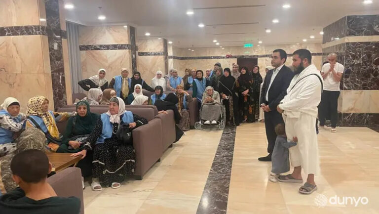 170 dan ortiq o‘zbekistonlik Umradan qayta olmayapti