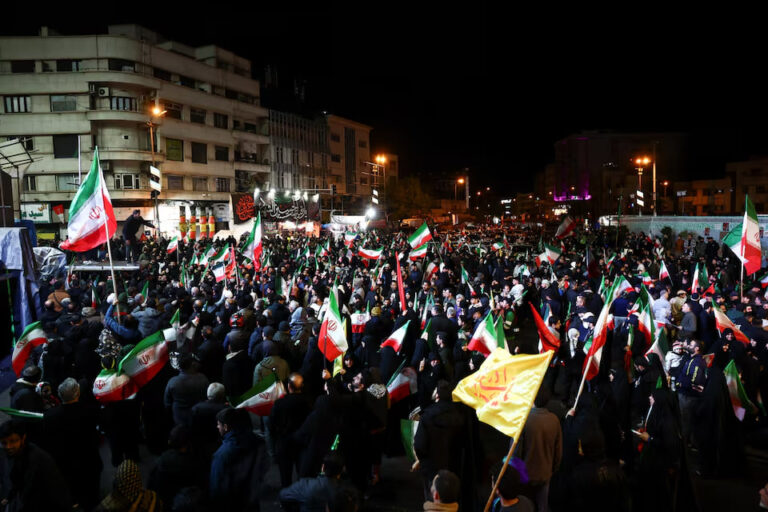 Trump Agrees Last-Minute Ceasefire with Iran to Reopen Strait of Hormuz