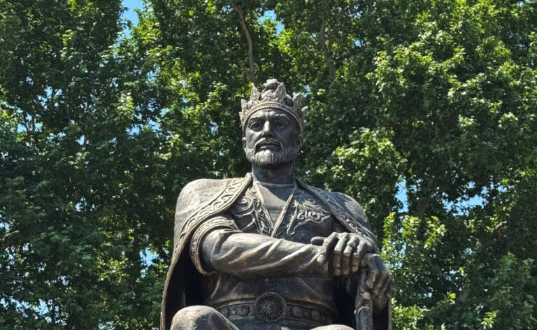 Amir Temurning 690 yilligi: buyuk sarkarda va davlat arbobi merosi