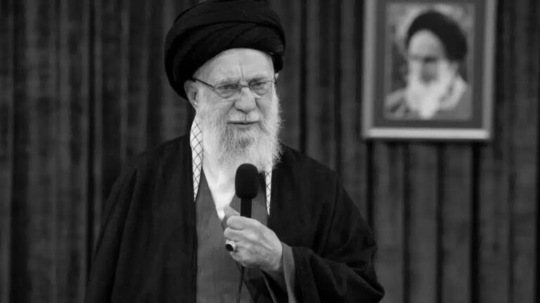 Eronda Oyatulloh Xomanaiy uchun 40 kunlik motam yakunlandi