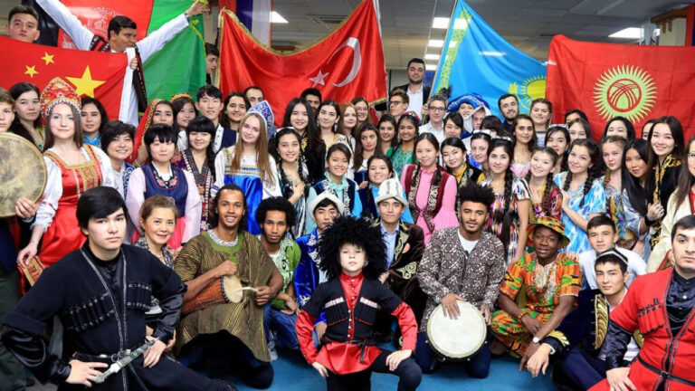 500 nafar xorijlik talaba uchun “Yangi O‘zbekiston stipendiyasi” dasturi ishga tushiriladi