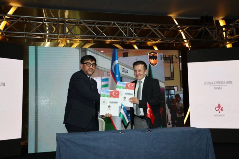 Турецким верующим предложат продолжить паломничество в Узбекистане после умры