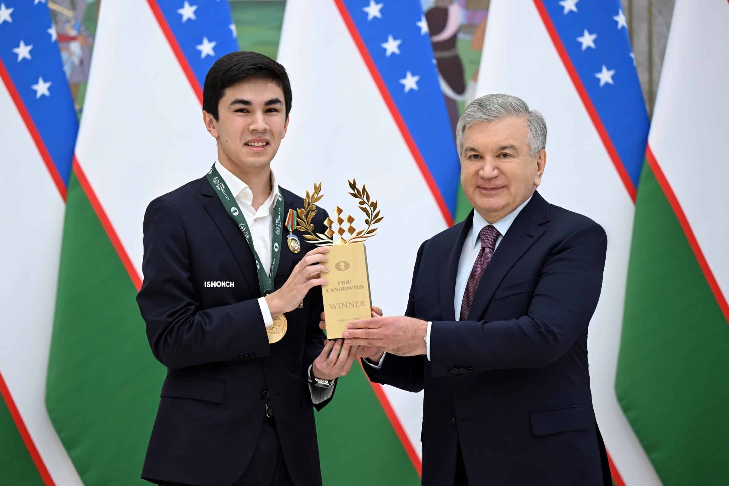 Javokhir Sindarov Returns Home to Hero's Welcome After Securing World Championship Spot