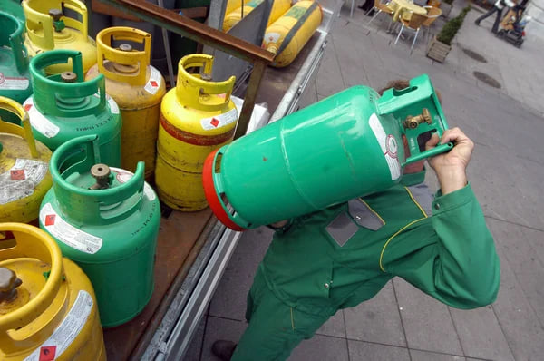 Endi aholini gaz ballonlari bilan taʼminlash Davlat xizmatlari markazlari orqali amalga oshiriladi