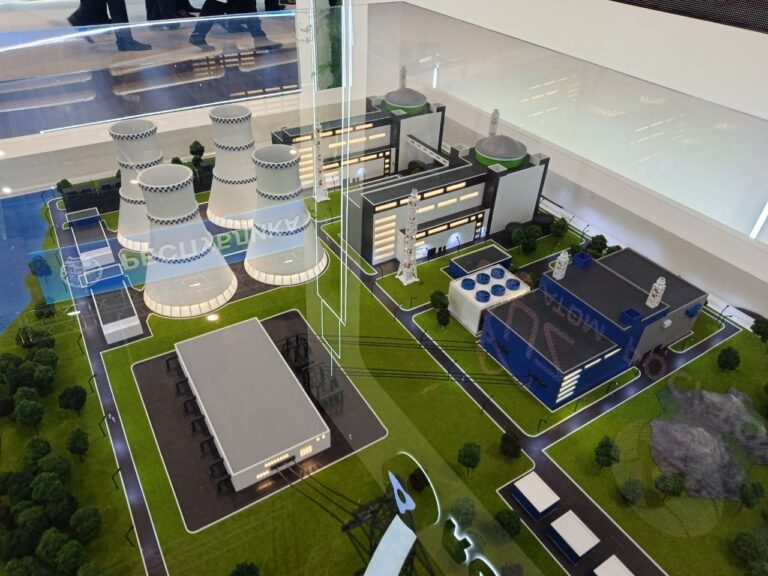 Стоимость малых реакторов для АЭС в Узбекистане оценили в $1 млрд