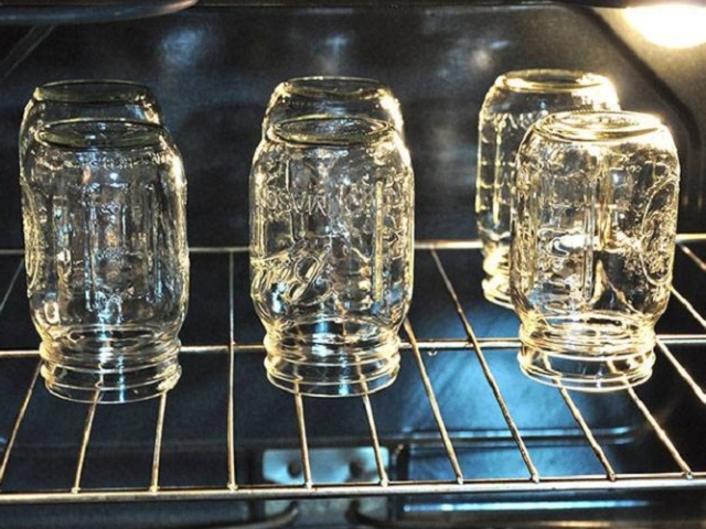 Bankalarni qanday sterilizatsiya qilish kerak