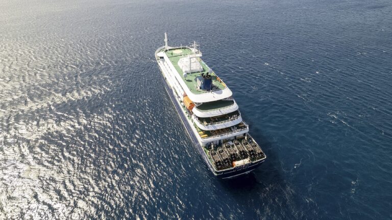 3 Passengers Dead and 3 Ill in Cruise Ship Hantavirus Outbreak