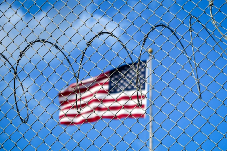AQShdan 26 nafar o‘zbekistonlik vatanga deportatsiya qilindi
