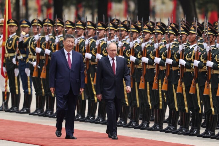 Rossiya va Xitoy yetakchilari Pekinda uchrashdi. Asosiy muzokaralar boshlandi