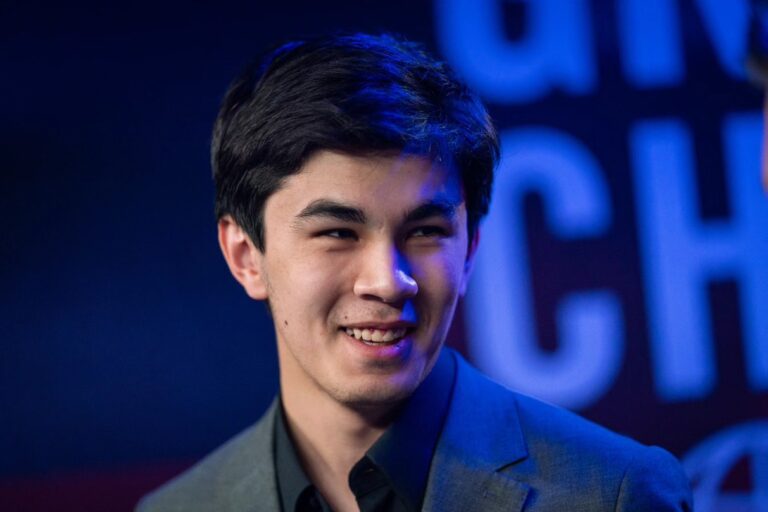 Javohir Sindarov Super Chess Classic turnirida beshinchi o‘ringa ko‘tarildi