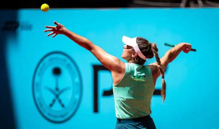 Coco Gauff Survives Three-Set Scare Against Solana Sierra at Italian Open