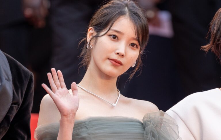 K-pop Star IU Celebrates Birthday With 300 Mln Won Donation