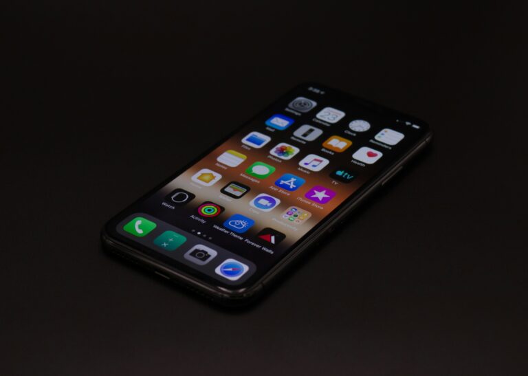 Apple за дружелюбие: в iOS 26.6 появилось предупреждение о массовой блокировке контактов