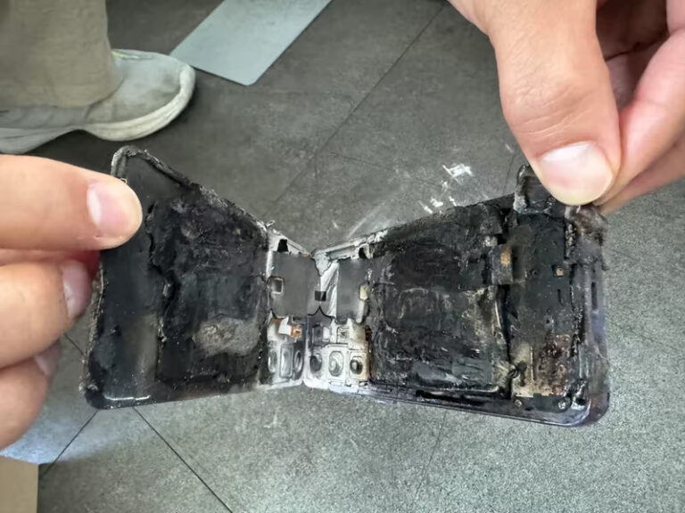Galaxy S24 smartfoni foydalanuvchining qo‘lida portlab ketdi