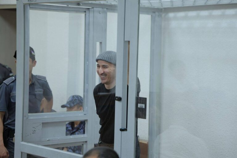 Защита Санжара Каримова запросила оправдательный приговор