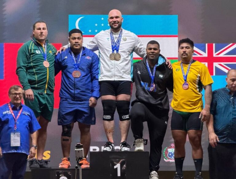 Ruslan Nurudinov Samoadagi og‘ir atletika musobaqasida oltin medalni qo‘lga kiritdi