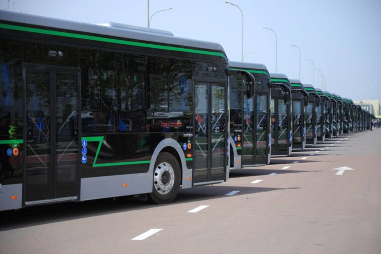 2026-yil oxirigacha 1800 ta yangi avtobus xarid qilinadi — transport vaziri